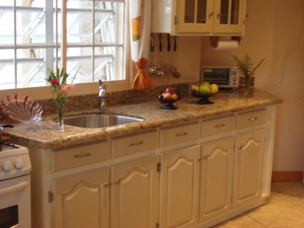 קסטריס Bayside Villa St. Lucia חדר תמונה